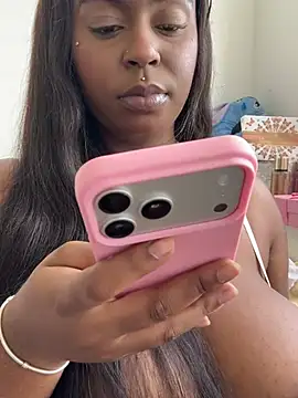 Show de Afroditeeinefavel na webcam