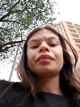 _Isabella-7 Show Webcam