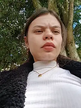_Isabella-7 webkamerás műsora