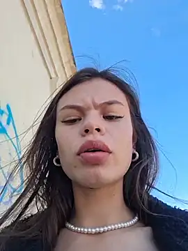 Pokazy przed kamerką – _Isabella-7