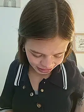 _Isabella-7 – Kamerová šou