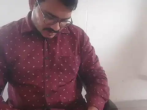 naughtymike0007のウェブカメラショー