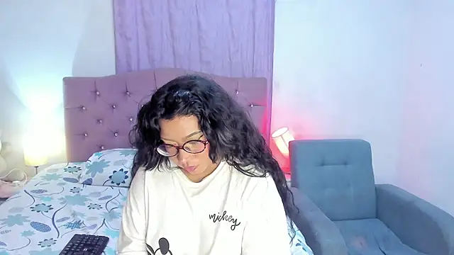 Sala de chat ao vivo de Latinabombsheell