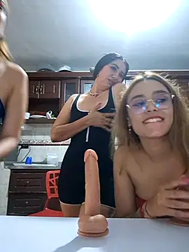 mature_dollyyのライブXXXチャット