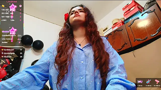 WooW_HotBig_Ass Adlı Modelin Canlı XXX Sohbeti