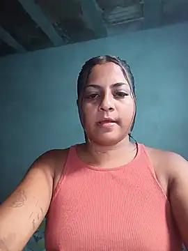 Chat XXX Live Giselabrunette25