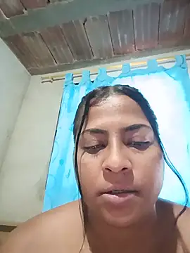 Giselabrunette25's Live XXX Chat