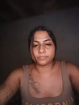 Giselabrunette25's Live XXX Chat
