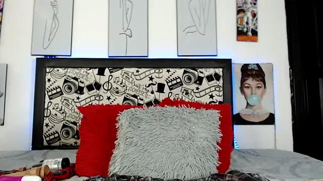 Sala de chat ao vivo de Rihana14