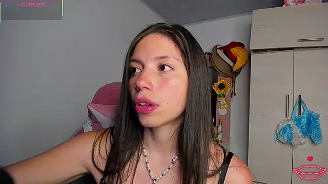 Chat XXX en directo de katty_snow