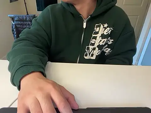 jungcock3210 Show Webcam