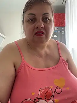 LanaSoftt's Live XXX Chat