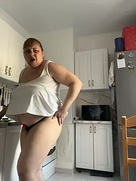 LanaSoftt XXX чат на живо