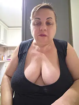LanaSoftt – Live XXX-chat