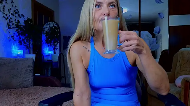 amelia_blondy 라이브 XXX 채팅