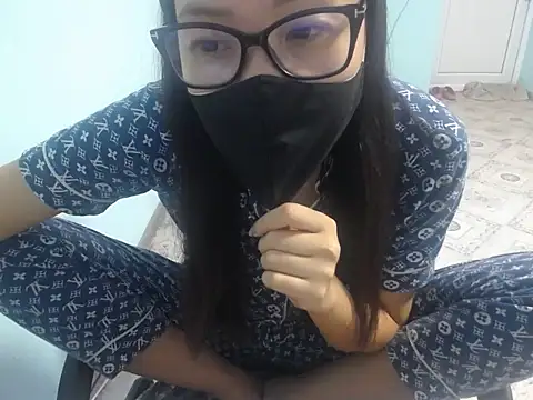 elllaaxx's Live XXX Chat