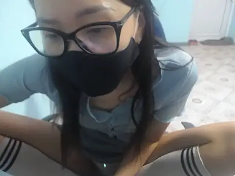 elllaaxx লাইভ XXX চ্যাট