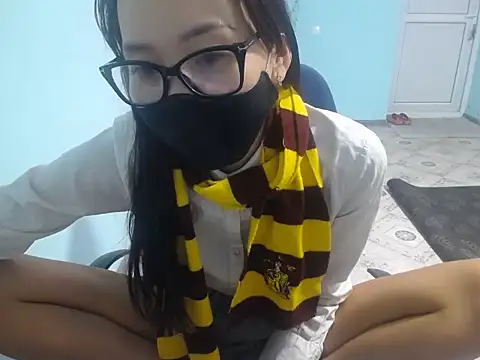 Онлайн чат XXX elllaaxx