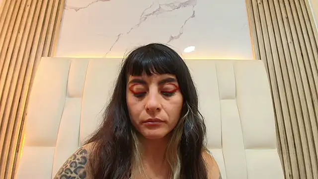 Naughty_Kittenm Live XXX-Chat