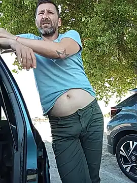 BZH45 Webcam show