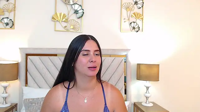 MadisonJenner Show in webcam