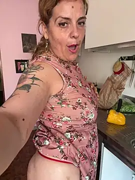 Sunbelxx's Live XXX Chat