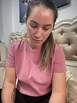Czat XXX na żywo – HotXMom_