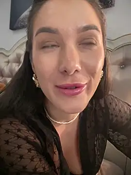 HotXMom_ – Live XXX-chat