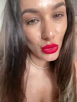 HotXMom_'s Live XXX Chat