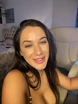 HotXMom_ – Live XXX-chat
