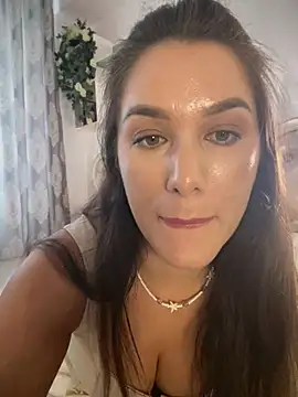 Онлайн чат XXX HotXMom_