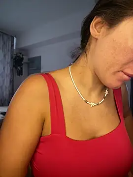 HotXMom_'s Live XXX Chat