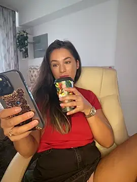 HotXMom_'s Live XXX Chat