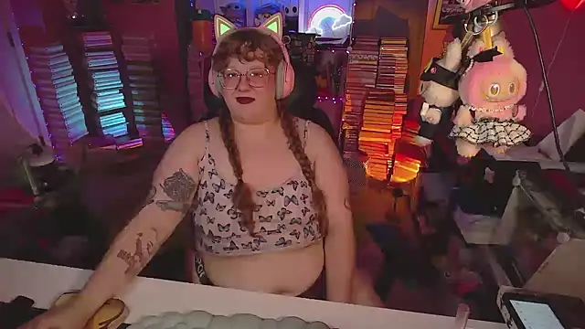 دردشة FatVeronica الجنسية المباشرة