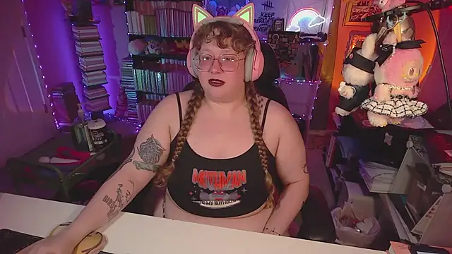 FatVeronica: вебкам-шоу