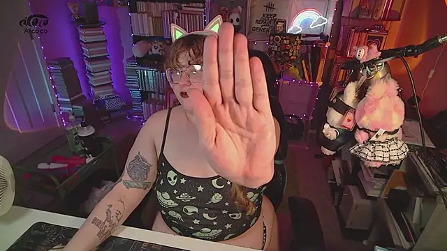 FatVeronica's Live XXX Chat