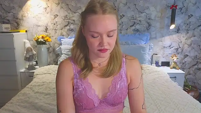 Aurora_Golden1 Live XXX-chat