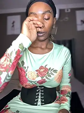 Candy-Heart Show in webcam