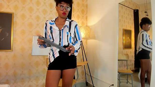 Czat XXX na żywo – NATALIE_PARKERR