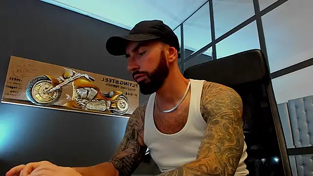 AronGrant's Webcam Show