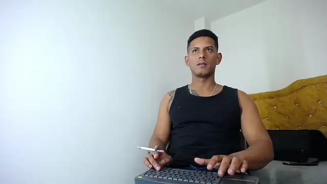 Chris_Dick23 Pertunjukan Webcam