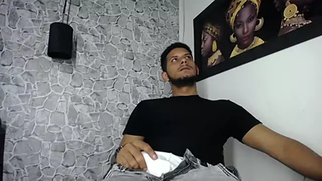 Chris_Dick23 Live XXX-Chat