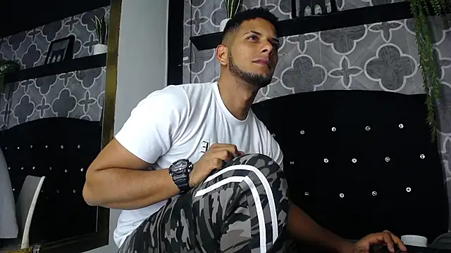 Chris_Dick23 Шоу с уебкамера