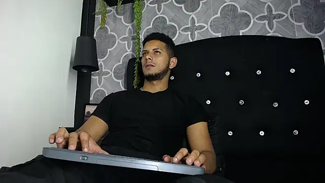 Show de Chris_Dick23 na webcam