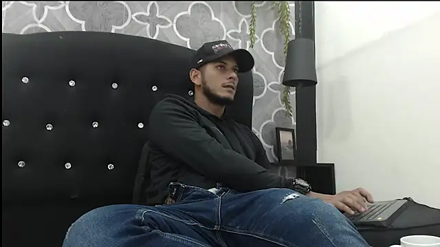 Chris_Dick23 webcam show