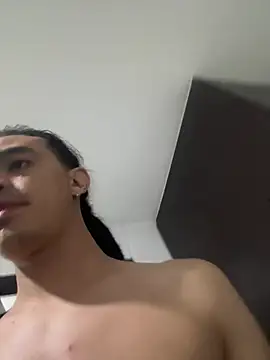 Show de webcam de JovenDesobediente