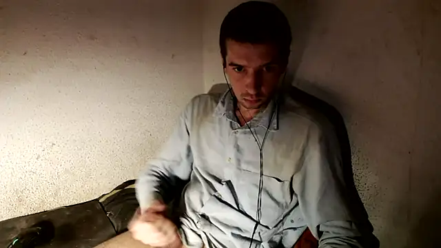 lost_reality Show in webcam