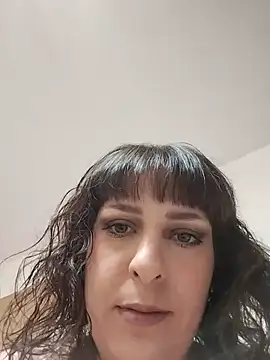 EmmaKrosss – webcam-show