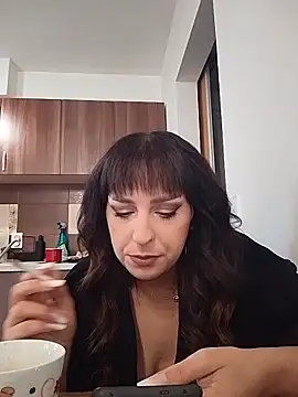 Chat +18 de EmmaKrosss ao vivo