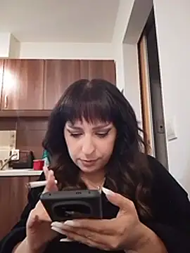 EmmaKrosss webkamerás műsora